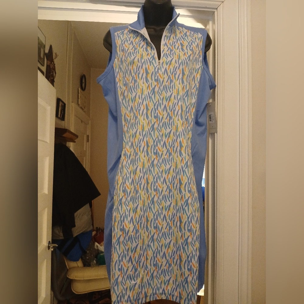 Bermunda Sands Dress Athleisure Golf Sz. M Sleeveless 1/4 Zip Amity Periwinkle
